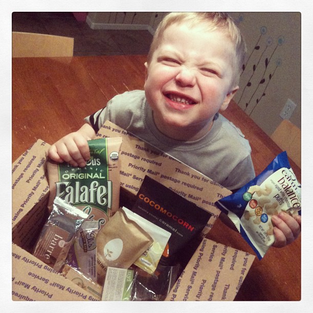 He knows what he's gonna tear into first from our #snackbox from @vegancuts